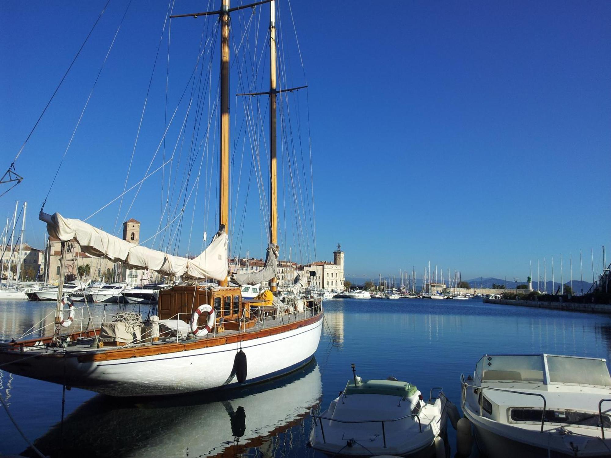 O De Mer D101 La Ciotat Bagian luar foto